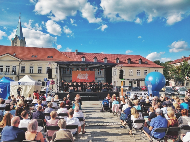 Concert at the square